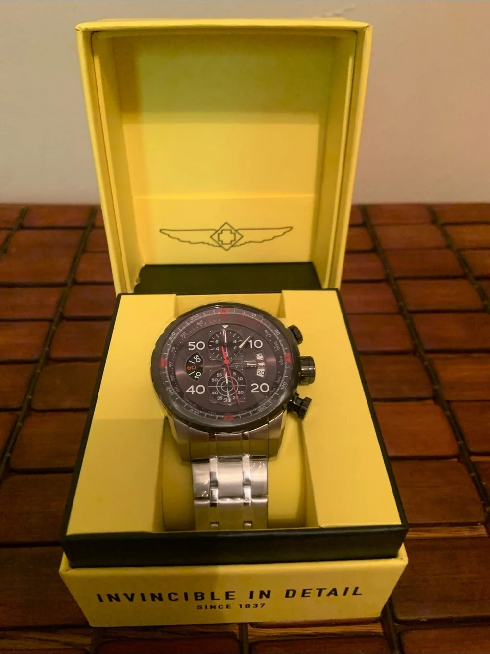 Invicta Aviator 17204 Quartz 48mm Stainless Steel 100m Water Resistant BRAND NEW